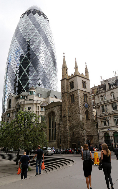 30 St Mary Axe - Designed by Sir Norman Foster - with St Andrew Undershaft in the foreground
