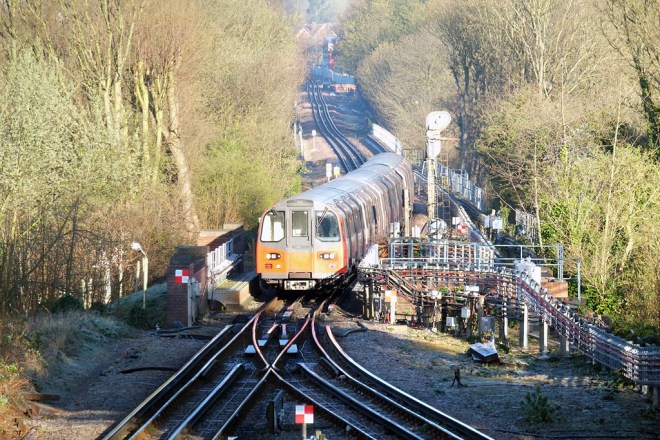 Northern Line 51665 approaching Finchley Central