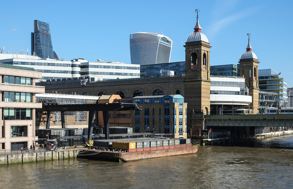 16576651281_757d43b128_b