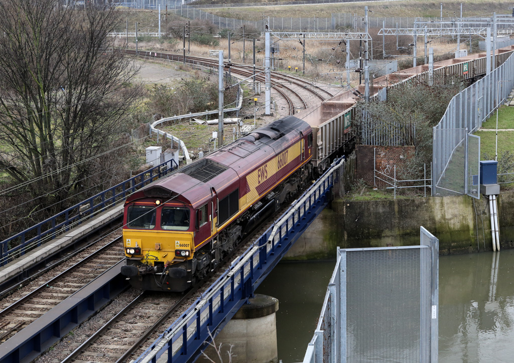 66007 at Lea Junction_1024